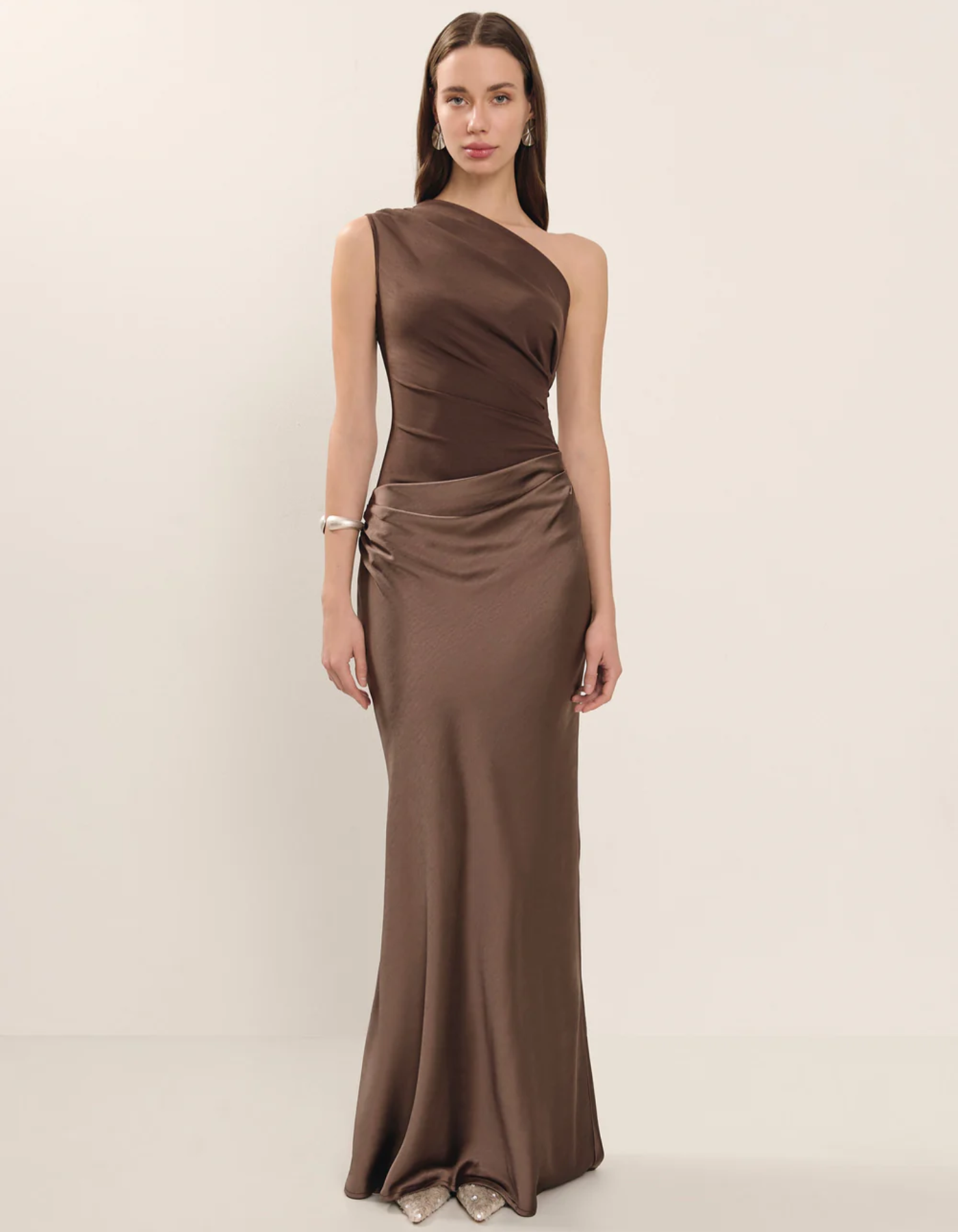 Amaretta™ | Sculpted Satin