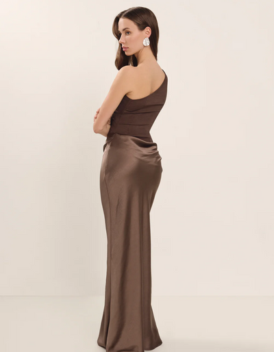 Amaretta™ | Sculpted Satin